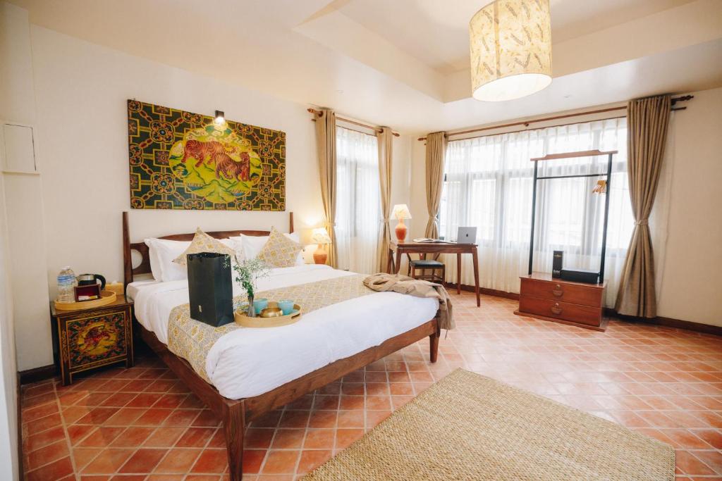 Room image 2